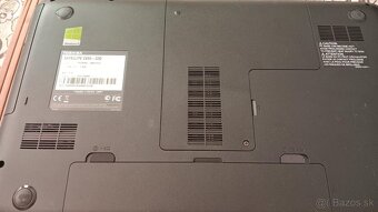Predám notebook Toshiba Satelite C855-22Q na náhradné diely - 7