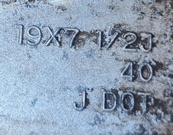 alu kolesá  SUZUKI   R19 - 7