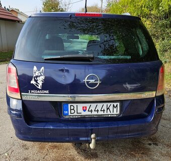 Opel astra H - 7