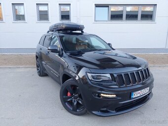 Jeep Grand Cherokee SRT 6.4L HEMI® V8 - 7