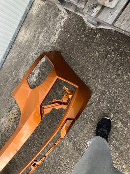 predni naraznik skoda kamiq 24- oranzova - 7