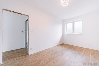 3,5 izbový bungalov v obci Geča, Košice- okolie - 7