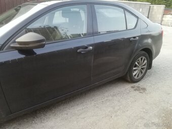 Rozpredám škoda octavia 3 sedan dsg 6 stupňová 1,6 tdi - 7