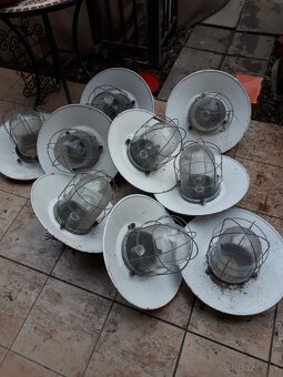 industriálna, priemyselná lampa - 7