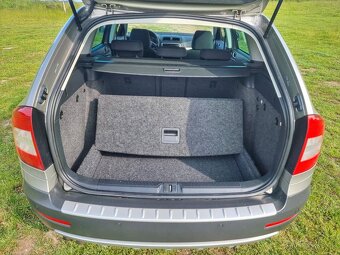 Škoda Octavia-Scout 4x4 2.0 TDI CR - 7