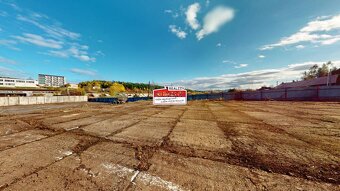 (2.500 m²) SPEVNENÁ PLOCHA SO SIEŤAMI - 7