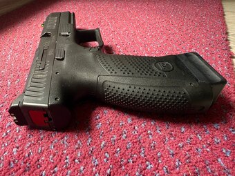 cz p10 c - 7