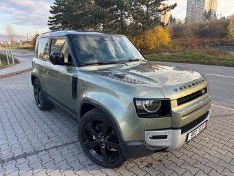 Land Rover Defender - 7
