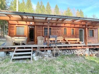 REKREAČNÝ POZEMOK NA PODSUCHEJ 1570m2
MOŽNOSŤ STAVBY CHAT - 7