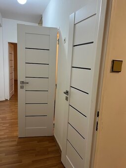 PREDAJ 2 IZBOVÝ BYT JAHODOVÁ ULICA BA III NOVÉ MESTO KRAMÁRE - 7