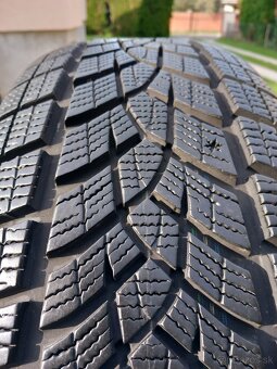 225/60 r17 zimné pneumatiky GoodYear - 7