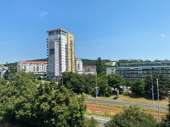 Príjemný 1i. byt 38m, loggia, pivnica, Karloveská ul., 4/7p. - 7