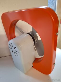Nástenný ventilátor Vena 200 - 7