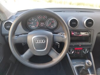 Audi A3 Sportback 1.6 TDI, Attraction, rok výroby: 2011 - 7