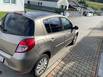Renault Clio III TCe 1.2 74kW, r.v. 2009, turbo benzín - 7