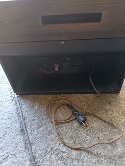 Rádio gramofón - 7