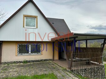 2307 NA PREDAJ ZARIADENÁ REKREAČNÁ CHATA V JEDINEČNEJ LOKALI - 7