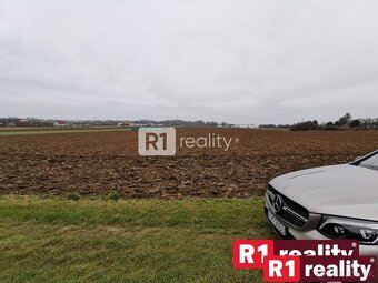 INVESTIČNÝ POZEMOK S VEĽKÝM POTENCIÁLOM / 6343 m2 / Nové Sok - 7