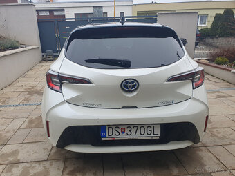 Predám Toyota Corolla 1.8 Hybrid e-CVT Selection - 7