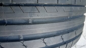 ŠKODA Karoq 17"5x112 ET 45 Letná sada - 7