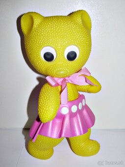 RETRO hračka medvídek v sukni / plast - 7