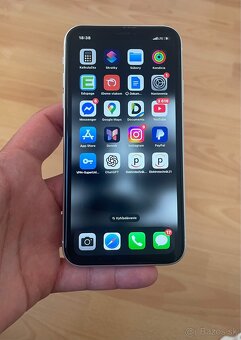 iPhone 11 - 7