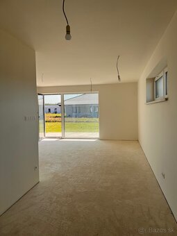 NA PREDAJ 4-izbový bungalov novostavba - 7