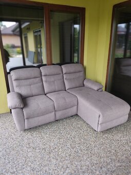 Sedacia súprava - ako nová, rohová ,tvár L - 7