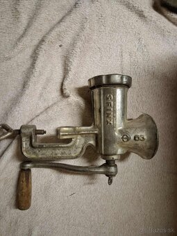 Mlynčeky na mäso a orechy - 7