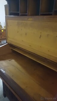 Starožitný nabytok - 7