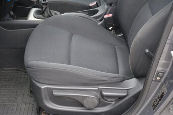 Hyundai i30 CW 1.6 Crdi - 7