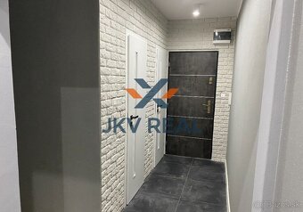 Ponúkam na predaj krásny moderný 2 izbový byt v Komárne - 7