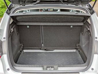 Renault Captur 1.3 TCe 140 mHEV 103kW Intens EDS, v záruke - 7