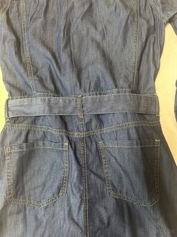 Džínsové dlhé šaty s opaskom zn. UNCS - 7