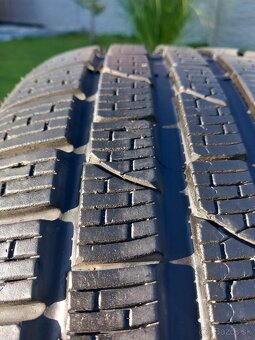 245/40 r19 zimne pneumatiky - 7