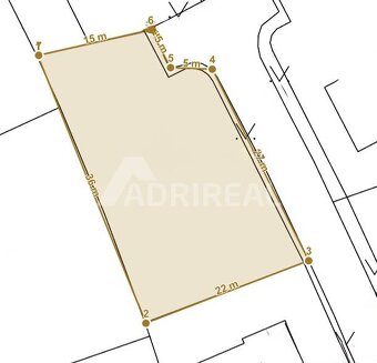 PREDAJ: STAV.POZEMOK S IS; 699 m2; Poprad - Mlynica; 135.000 - 7