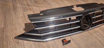 Passat B8 predna maska grill z modelu 2022 B8.5 chrom - 7