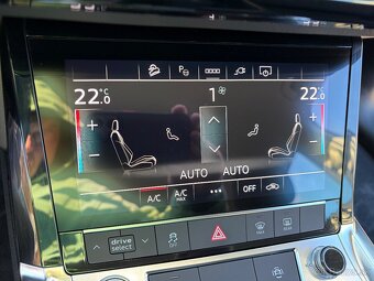 Audi E-Tron 50 Bussines Quattro - 7