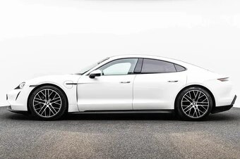 Porsche Taycan - 7