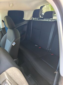 Peugeot 208 - 7