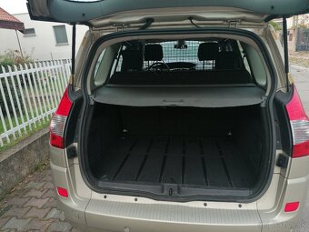 Renault Grand Scénic II 1.9 dCi - 7