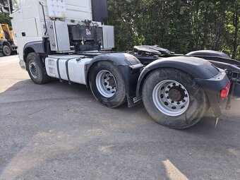 TAHAČ DAF XF 510 FTT 6X4, EURO 6, MANUÁL r.2015, RETARDÉR - 7