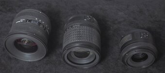 Nikon D5100 s príslušenstvom. - 7