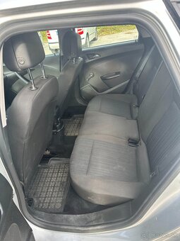 Opel Astra J Sports Tourer - 7