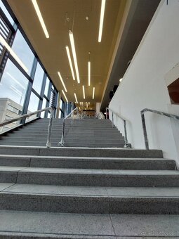 Ponúkam elektrikárske práce. - 7