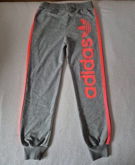 Dievčenská tepláková súprava Adidas - 7