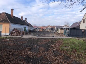 Stavebny pozemok Holic s projektom a stavebnym povolenim - 7