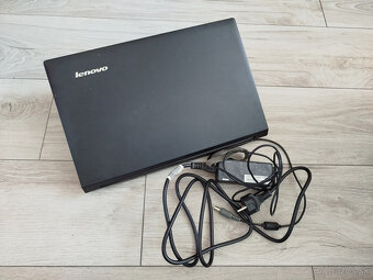 notebook Lenovo B590 15.6" - Celeron, 8GB, 120GB SSD, W10 - 7