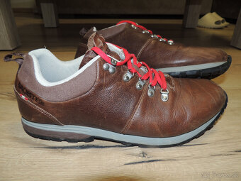 Merrell Accentor 3 GTX, Mammut GTX Vibram a Dachstein - 7