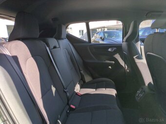 Volvo XC40 Recharge Plus - 7